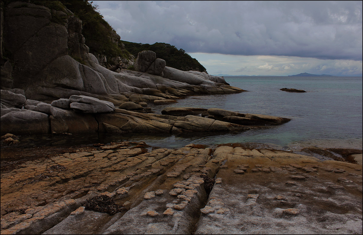 Каменистые берега Острова (2)