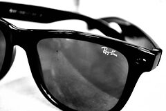 Ray-Ban